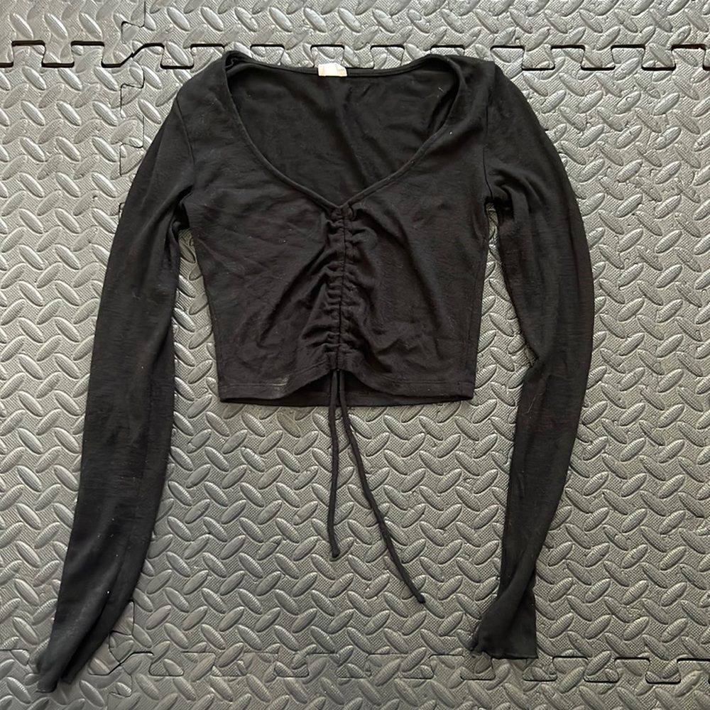 Aritzia Wilfred Long sleeve top